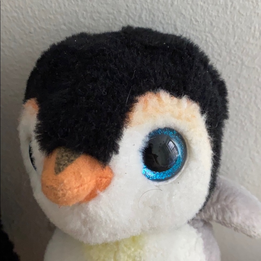Two Pinguins - Picture 3 of 6